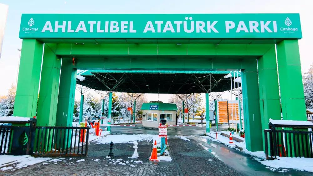 ahlatlibel-ataturk-parki