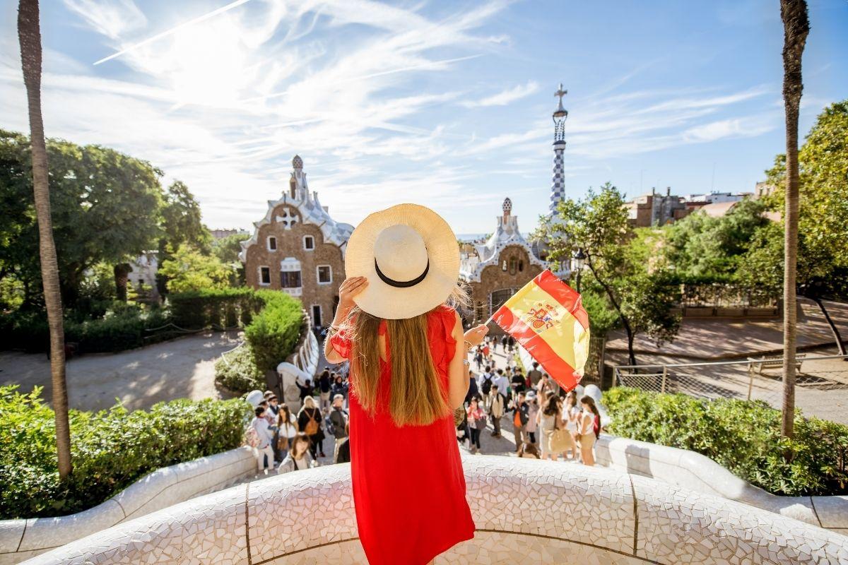 Barcelonas Versteckte Seiten: 10 Erstaunliche Orte, Die Touristen Selten Entdecken