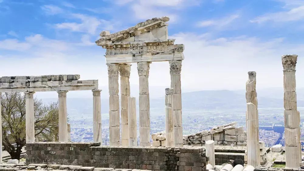 bergama-pergamon-antik-kenti-akropolis